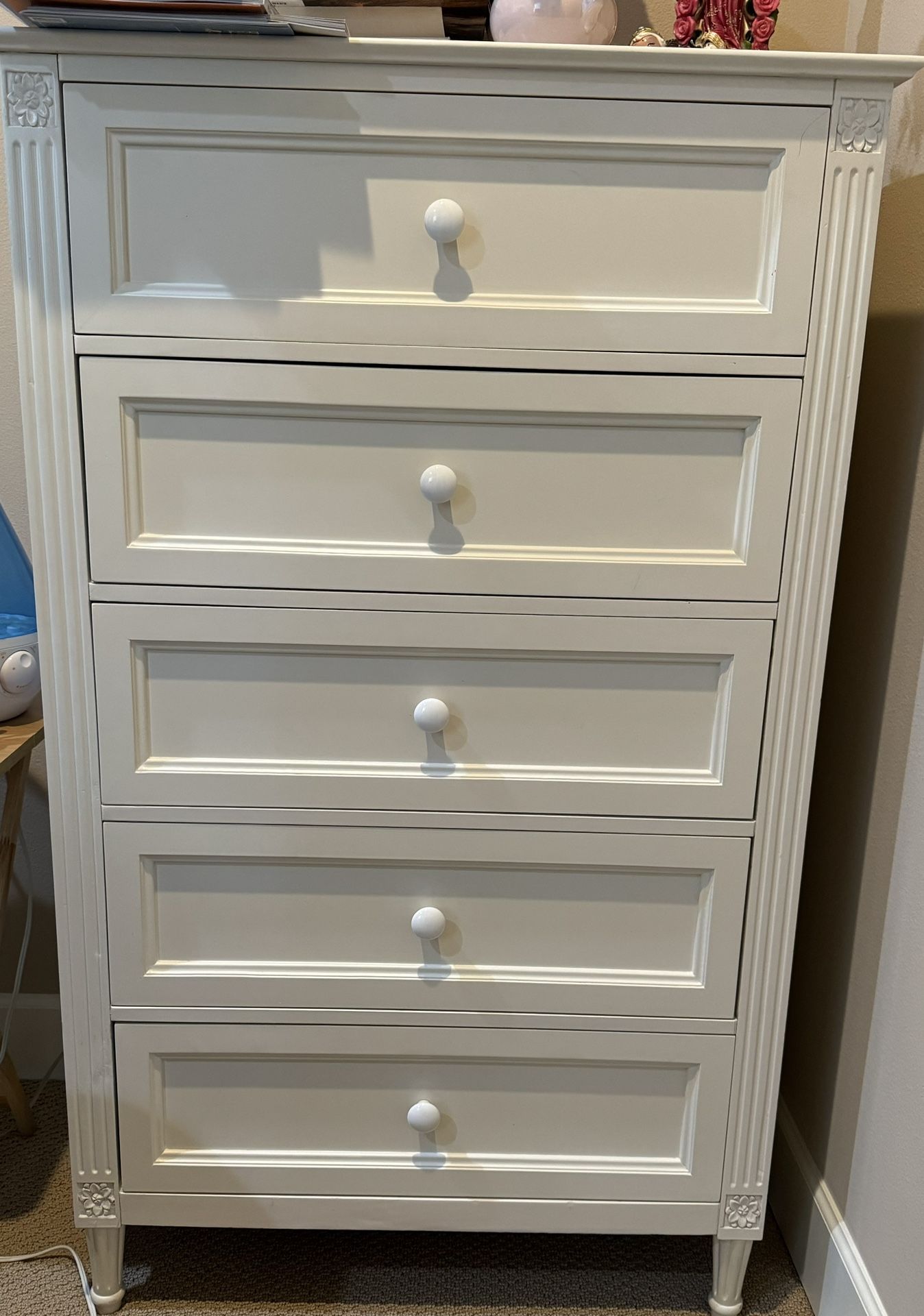 White Dresser Cabinet Set