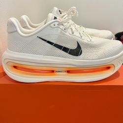 Nike Vomero Premium 