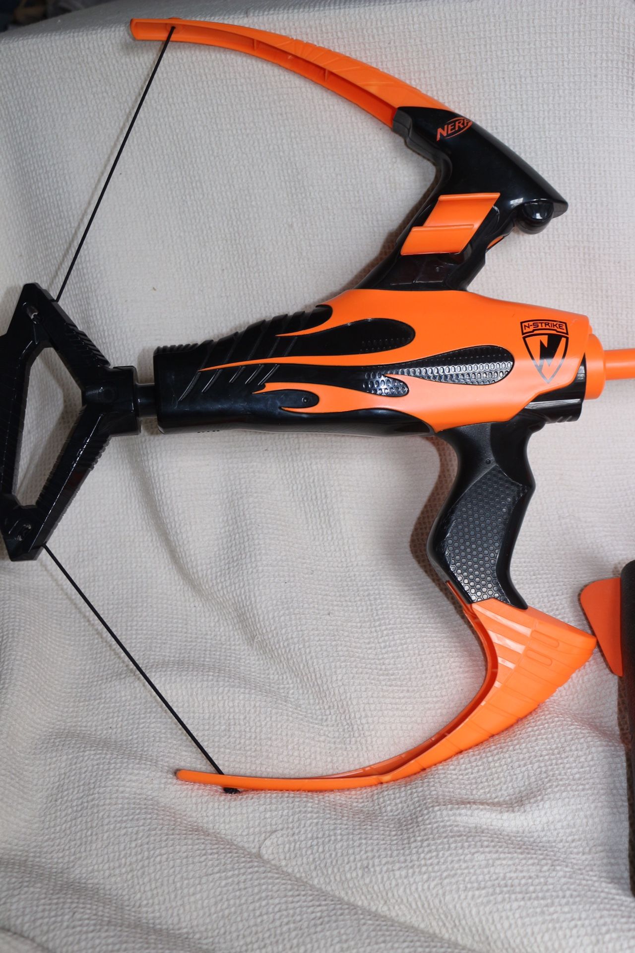 2013 Nerf N-Strike Blazin' Bow Blaster gun fire 2 SOFT FOAM BULLETS ARROWS RARE