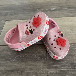 Minnie Mouse Light Up Crocs Sandals Toddler Size 8
