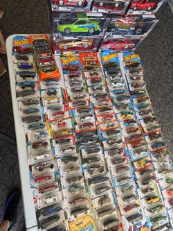 Hot wheel lot of 150+