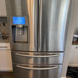 Samsung Refrigerator RF4289HARS/XAA