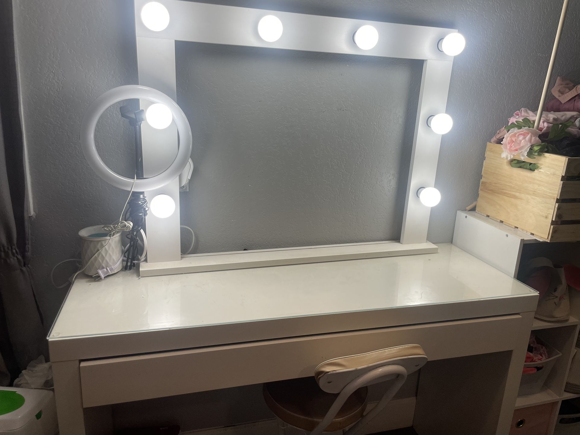 Makeup Vanity