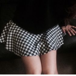 New w tags Zara houndstooth Mini Skirt XS
