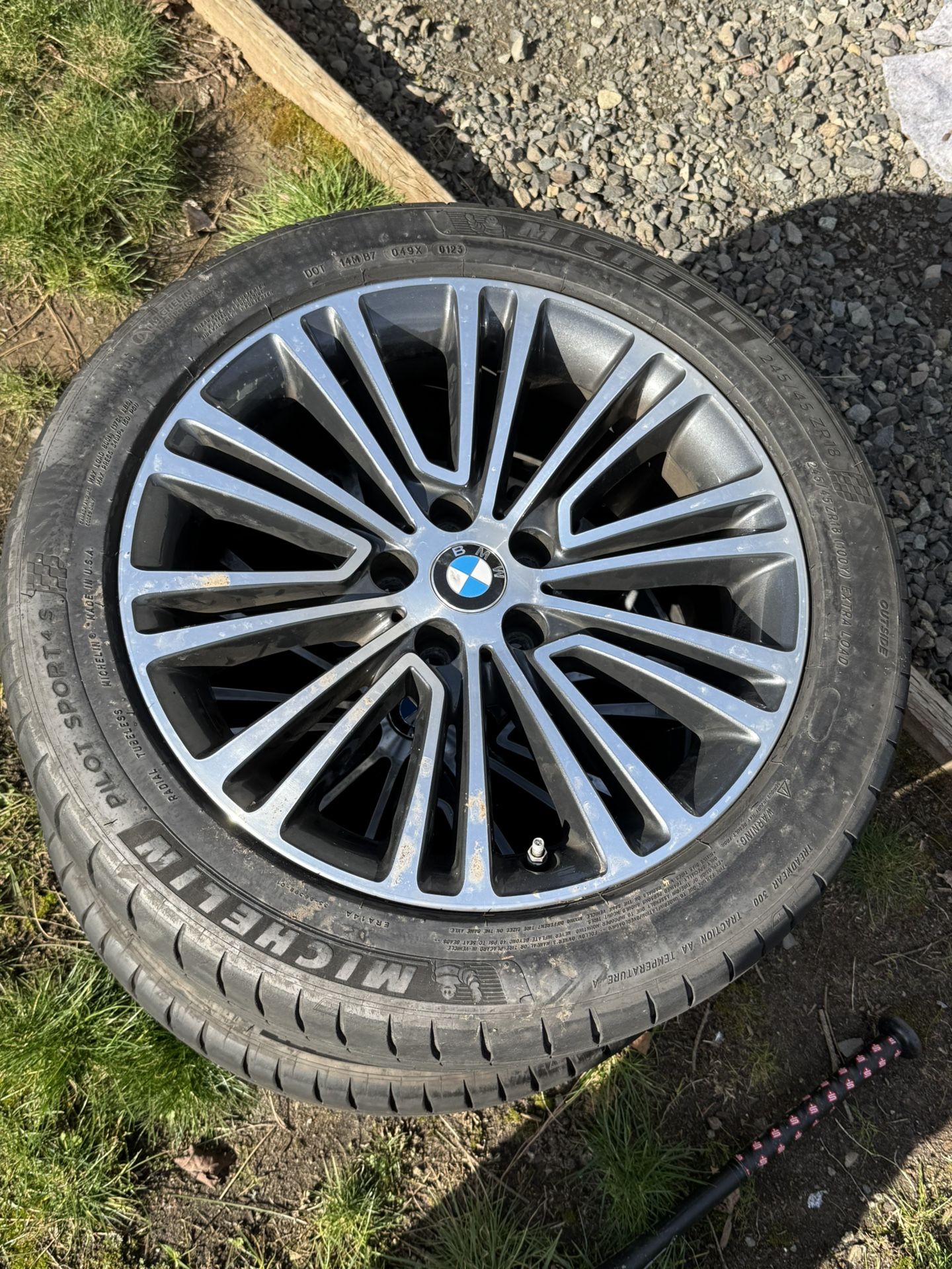 5x112 18” Wheels and pilot Sport 4s