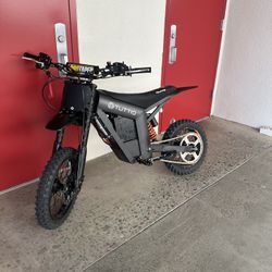 Tuttio Trading For A Upgraded Razor