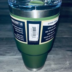 Yeti 30 oz Tumbler With Matching Mag Slider  