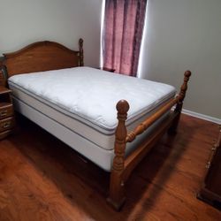Solid Wood Bedroom Furniture Set Dresser Nightstand Queen Size