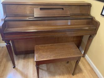 Kincaid Console Piano $300 OBO