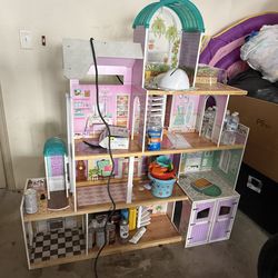 Doll house