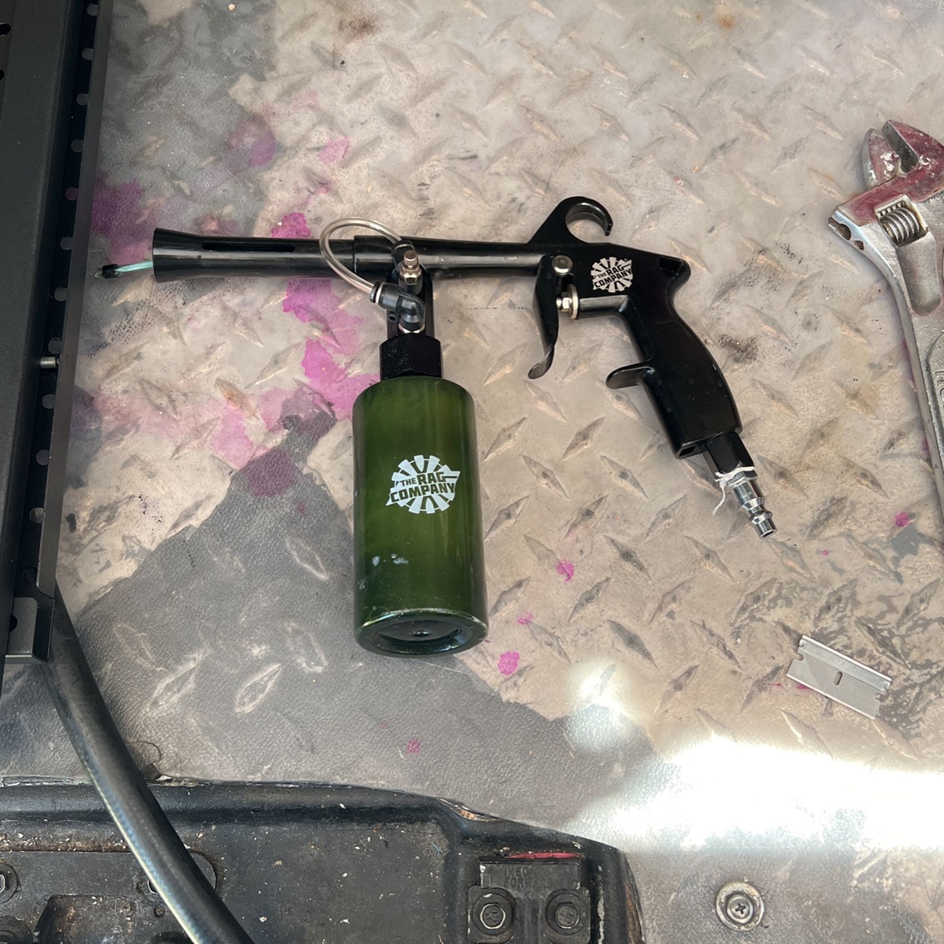 Car Detailing Air Tool Spray