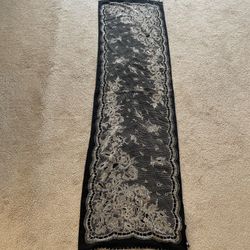 Smithsonian Women’s Scarf