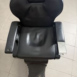 Barber chair
