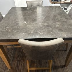 Mesa de mármol 4 sillas 