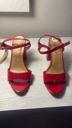 Mad Girl Red Patent Block Heel Sandals Size 6.5