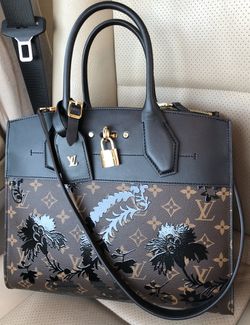 Authentic Louis Vuitton LTD Monogram Blossoms City Steamer MM for Sale in  Plano, TX - OfferUp