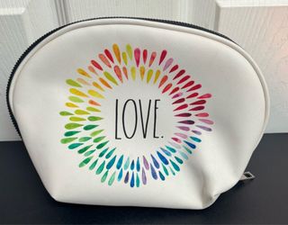 Rae Dunn Make Up Bag just $5