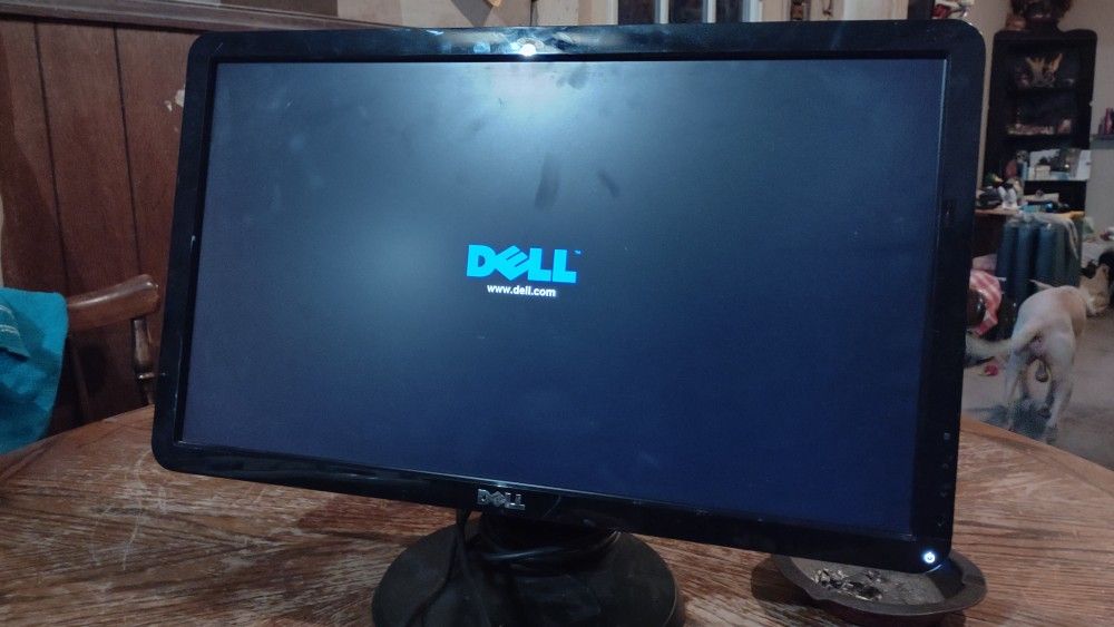 Dell S2209WB LCD Monitor - 22" VGA Monitor