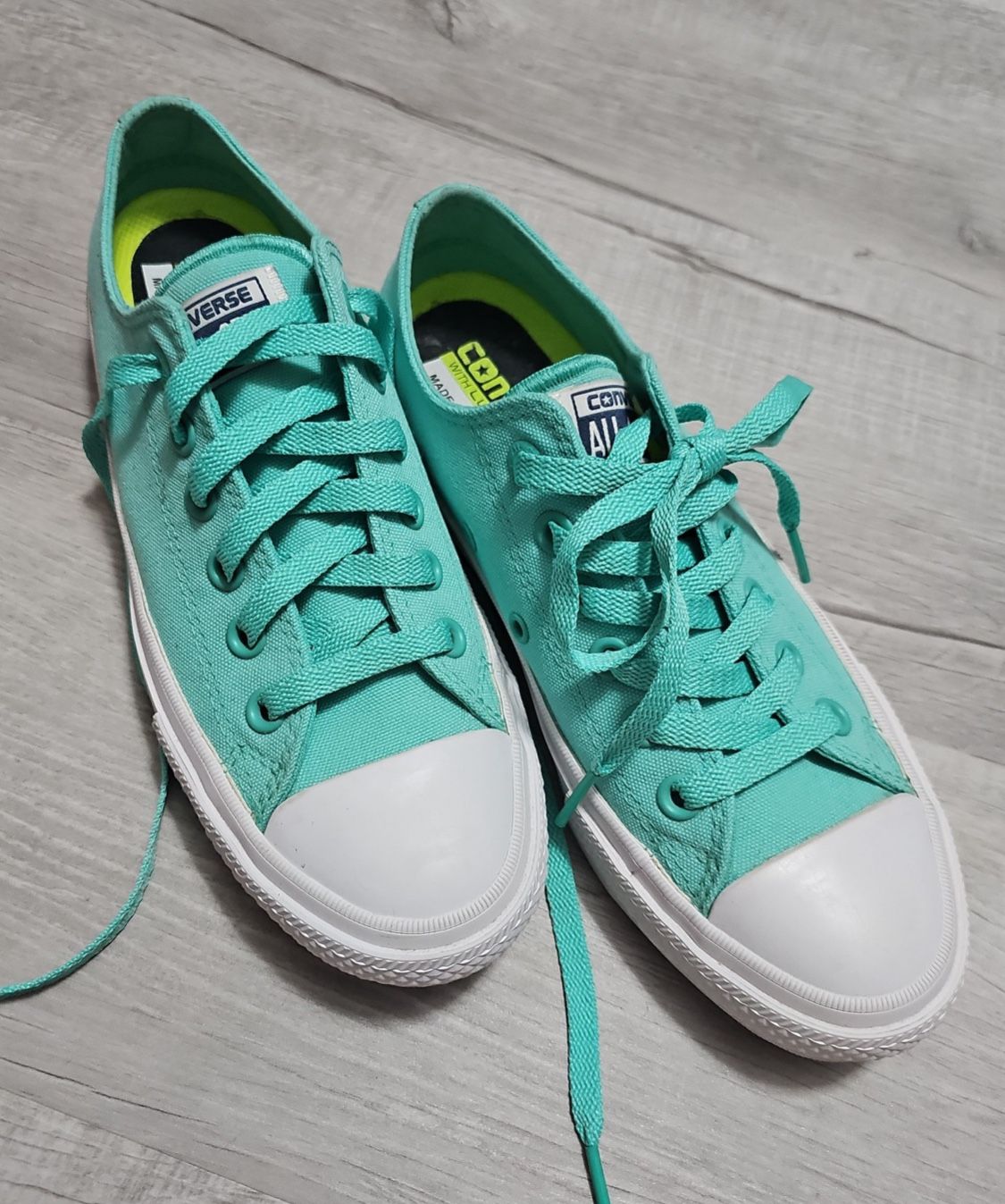 Converse