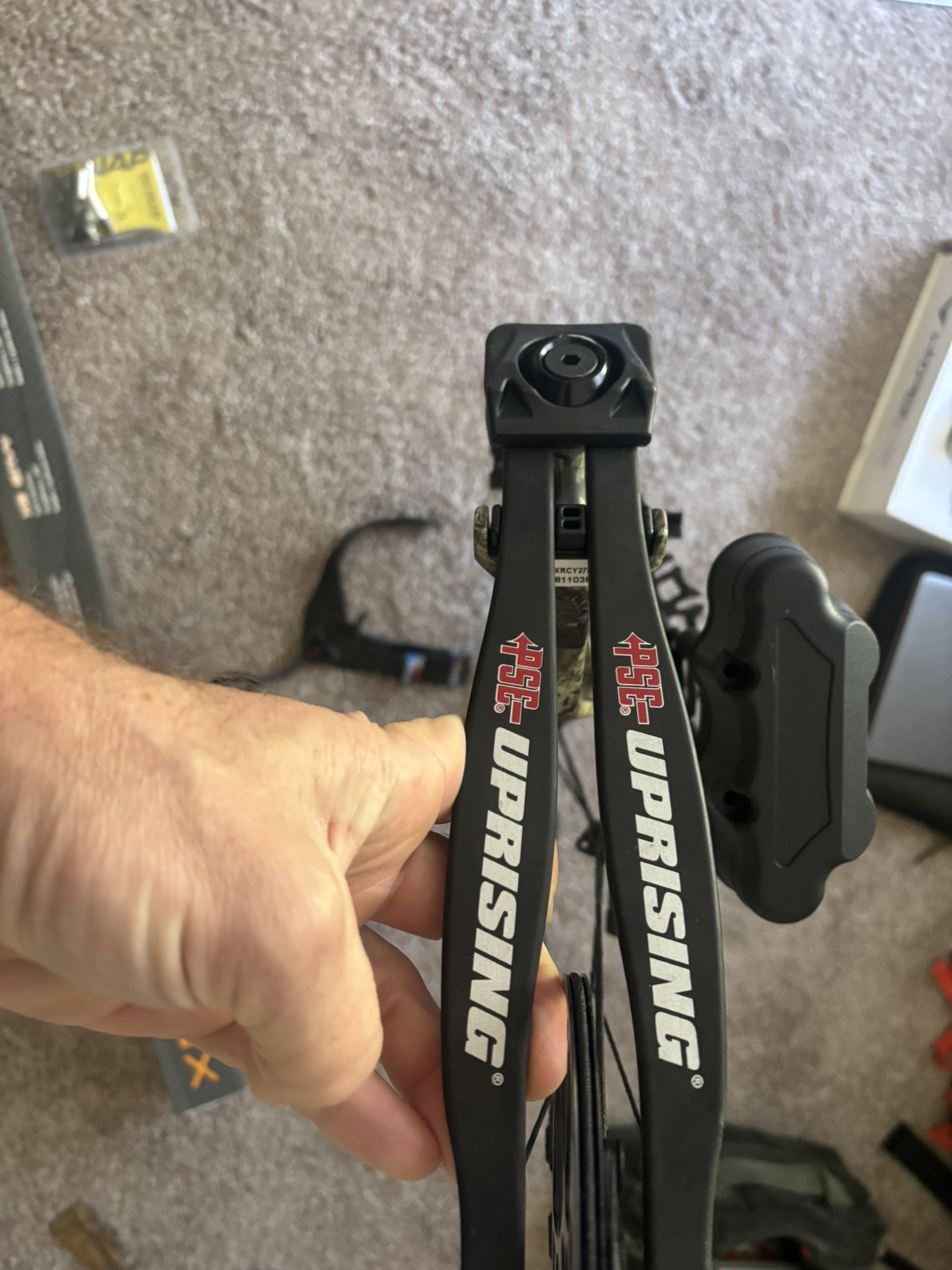 Bow PSE Uprising Kids Bow