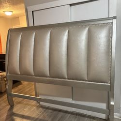 Headboard 