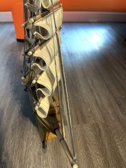 Wooden Tall Ship Model – 3 Masts on Stand