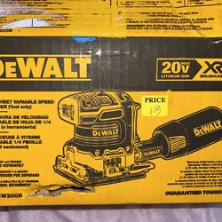 DEWALT 20-Volt MAX XR Cordless Brushless 1/4 Sheet Variable Speed Sander (Tool-Only)