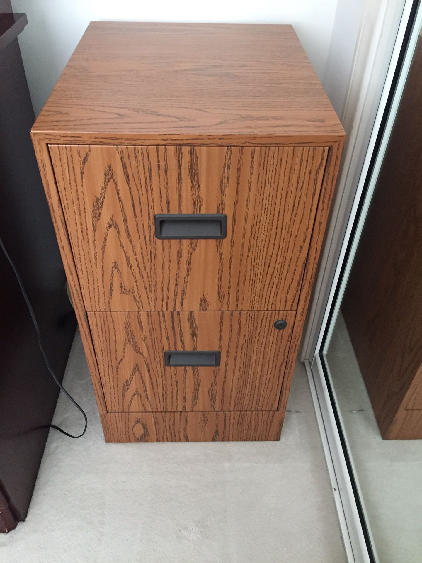 Wood grain file cabinet