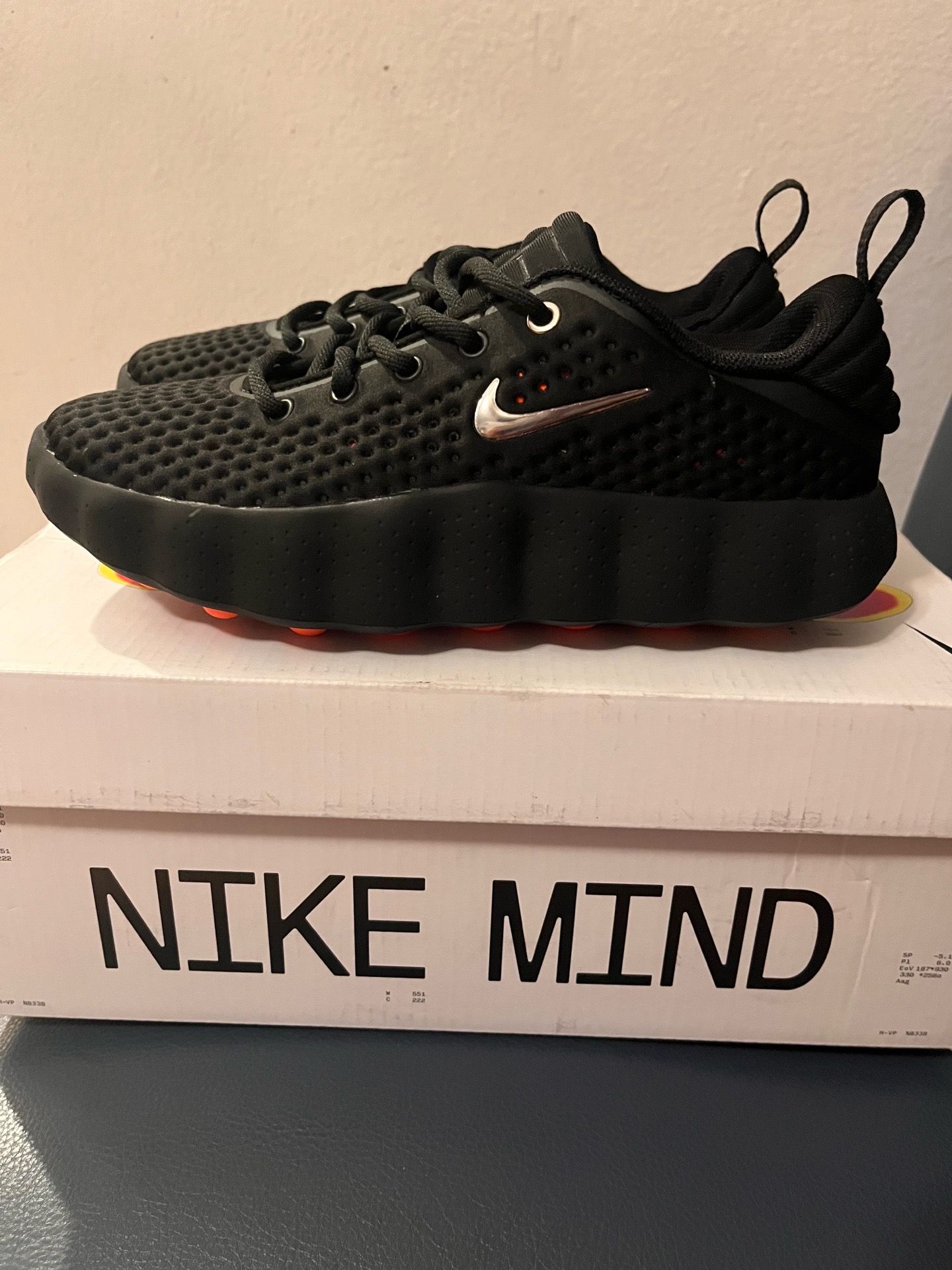 Nike Mind 002