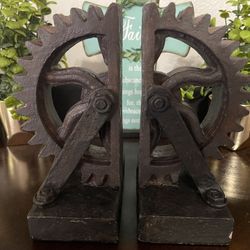 Comfy Hour Set of 2 Resin Wheel Gear Bookends 