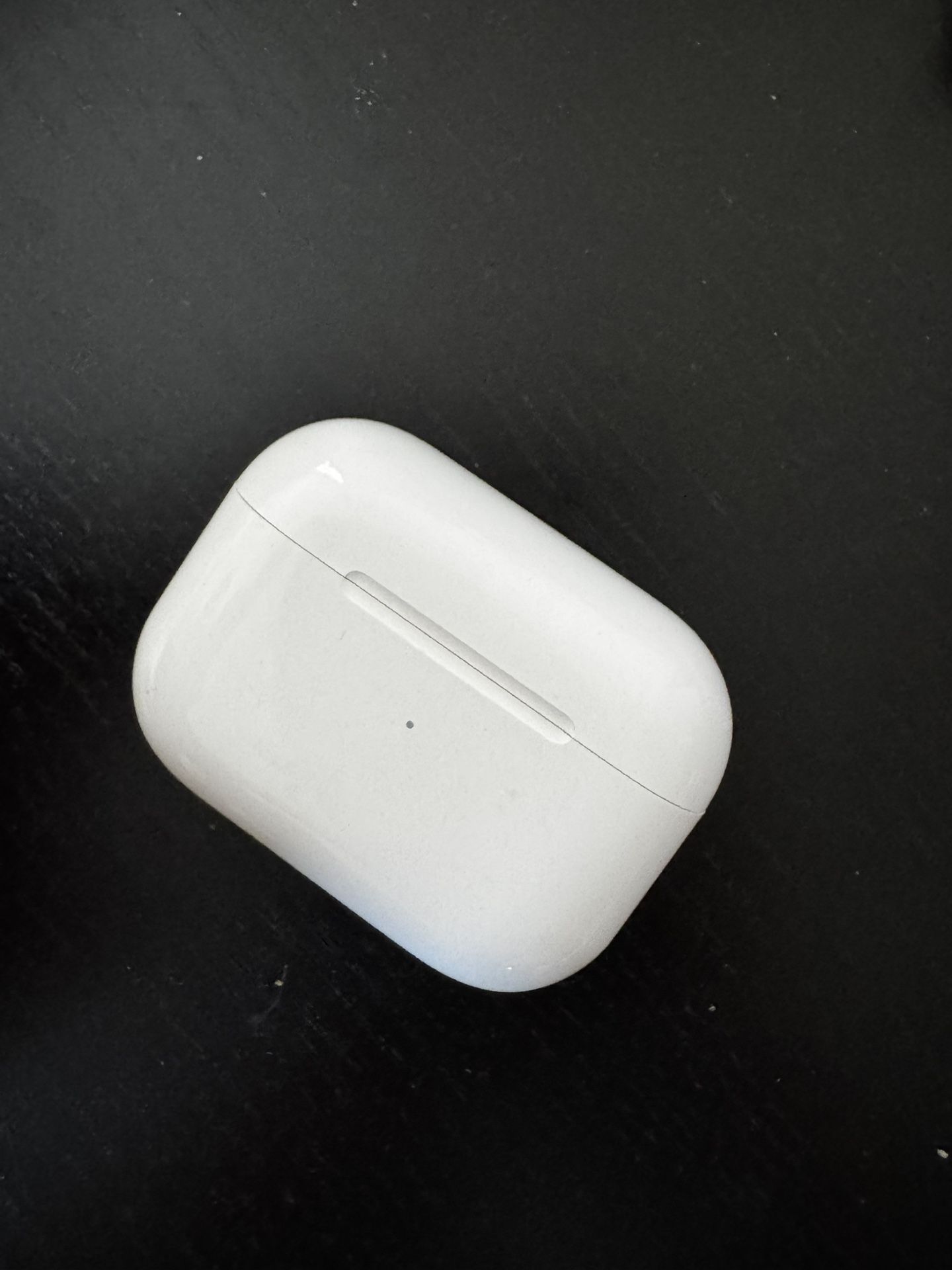 Apple AirPod Pro 2 + Charging Case + Charger + Ear Pieces