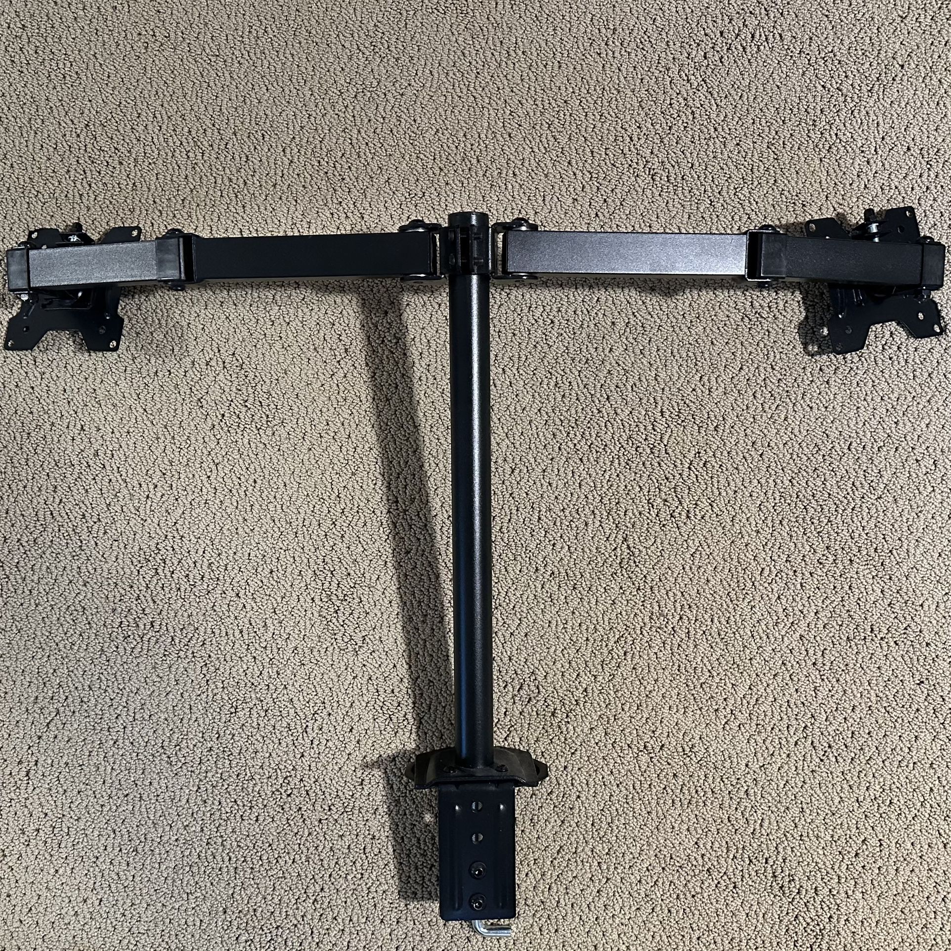 Dual Monitor Arm