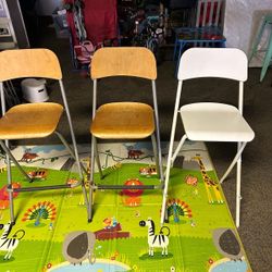 3 Folding High Chairs 