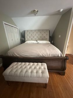 King size bed