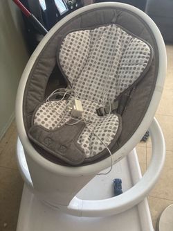 Baby swing