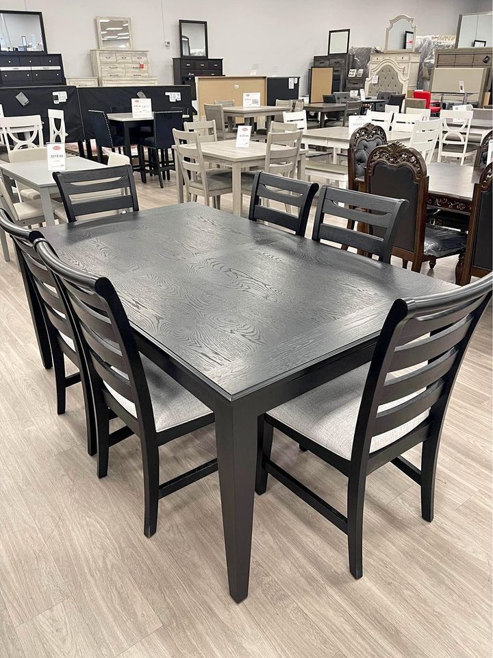 Fair Price Brand New ❤️🔥 $10 Down Payment Finance ❤️🔥7 Piece Dining Room Set (6 Chairs and Table )