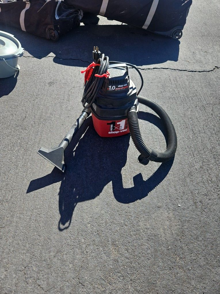 1 Gallon Shop Vac