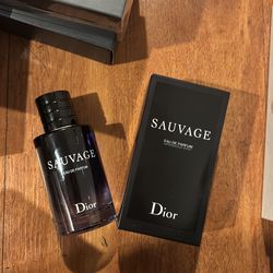 Dior Sauvage EAU DE Parfum