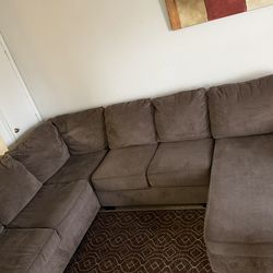 Couch For Sale! ***MUST PICK UP !!***
