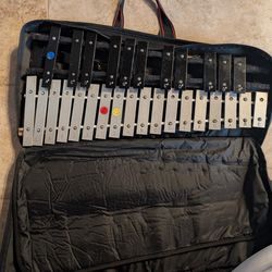 Ludwig Glockenspiel Xylophone Percussion Kit w Case & Book