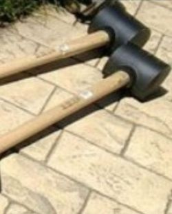 T post Sledge hammer for setting T fence posts!