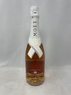 Virgil Abloh Designs Champagne Bottle for Moët And Chandon –