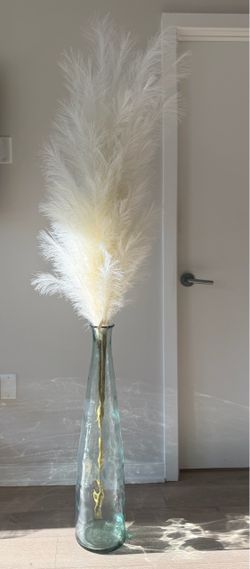 Large Clear Glass Floor Vase with Pampas Grass