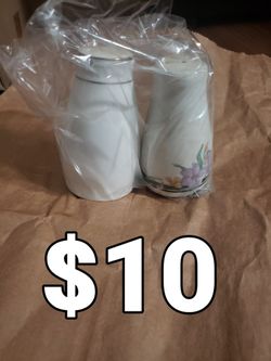 Vintage Salt And Pepper Shakers, White, Small