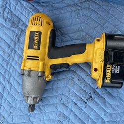 Dewalt 1/2in Impact And Battery