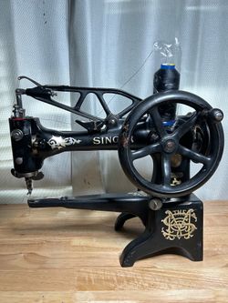 Singer 29K2 Sewing Machine
