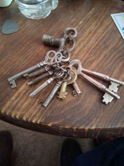 Skeleton keys