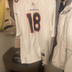 Manning Jersey Size L