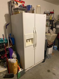 FREE Kenmore 2 Door Fridge