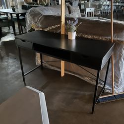 Black Table